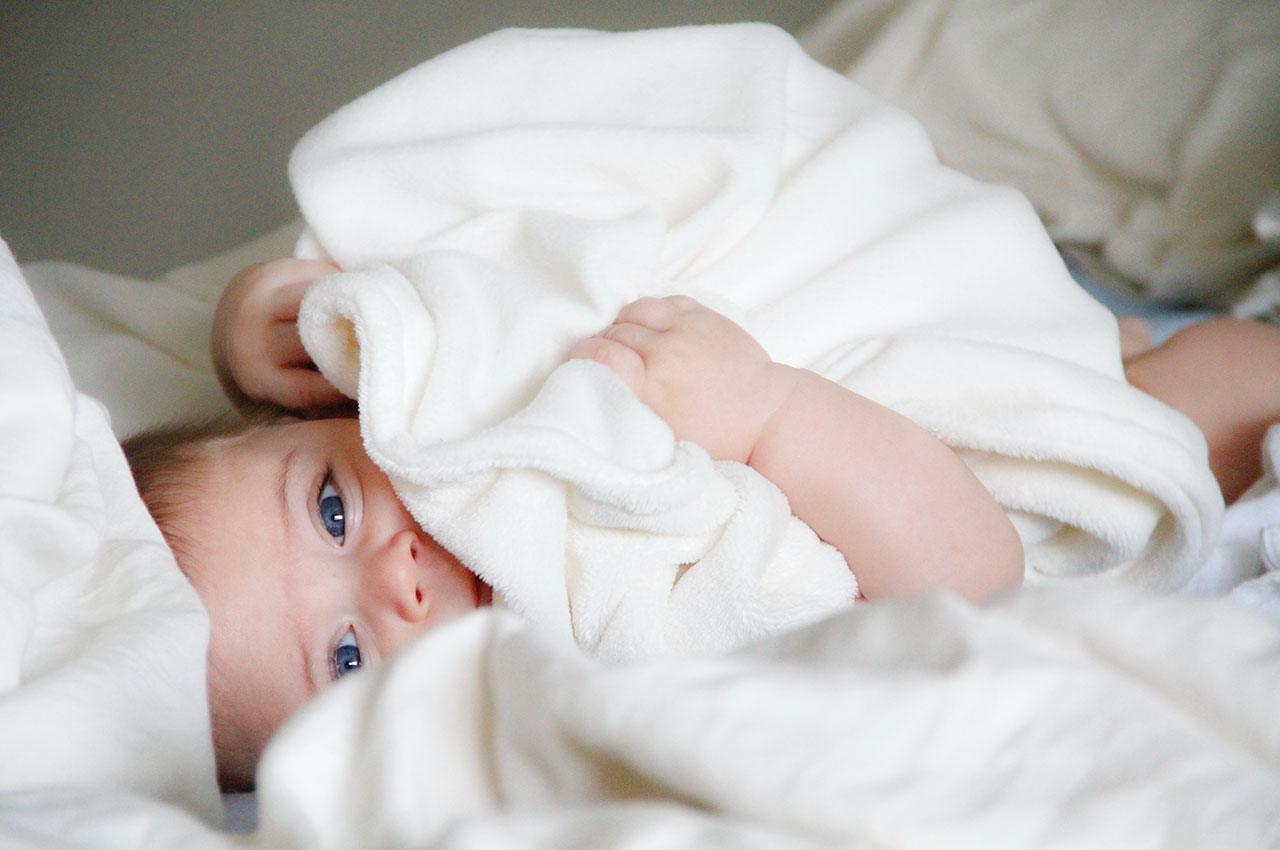 ▷ 18 activités pour l'éveil de bébé : nouveau-né, 1 mois, 2 mois
